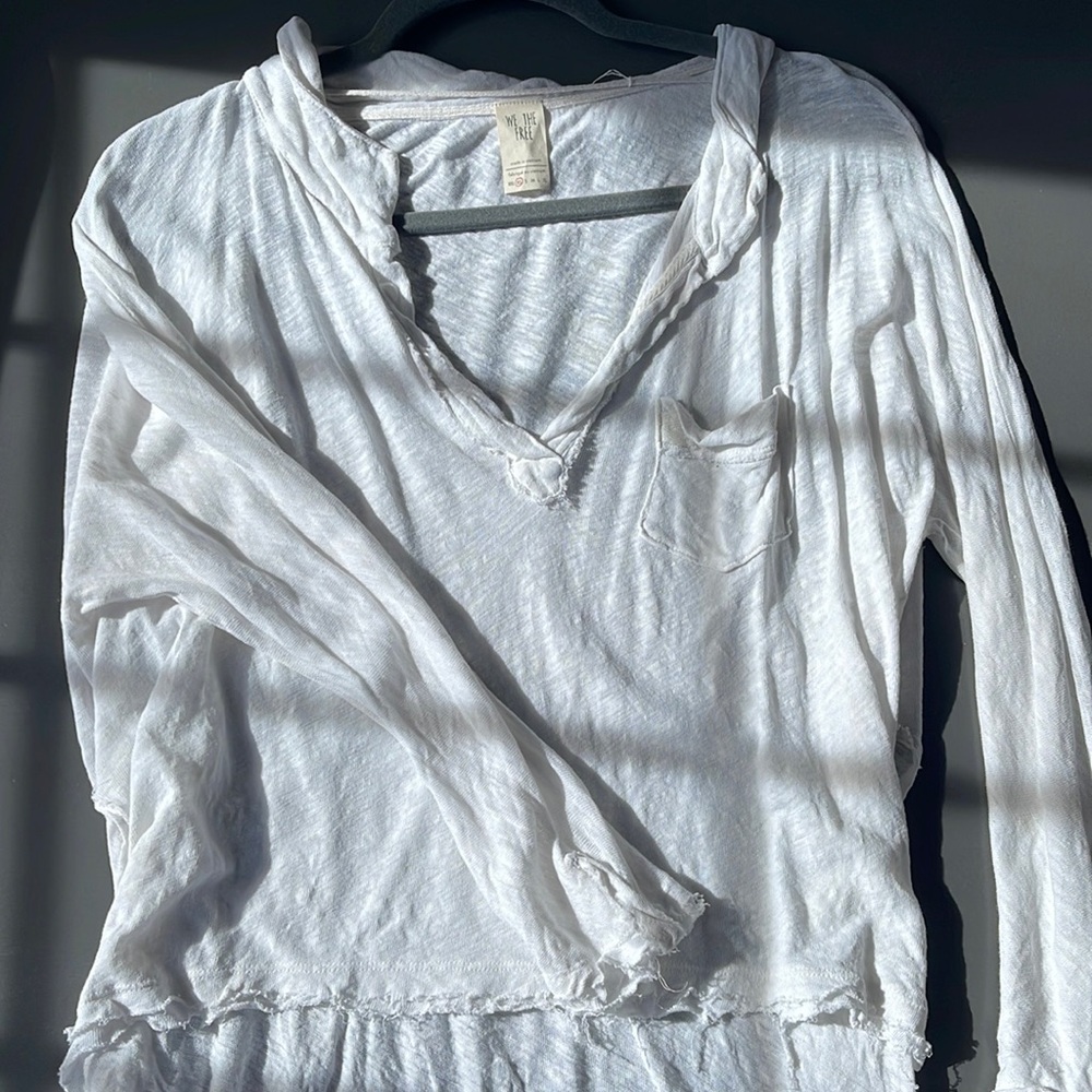 Cute beachy shirt